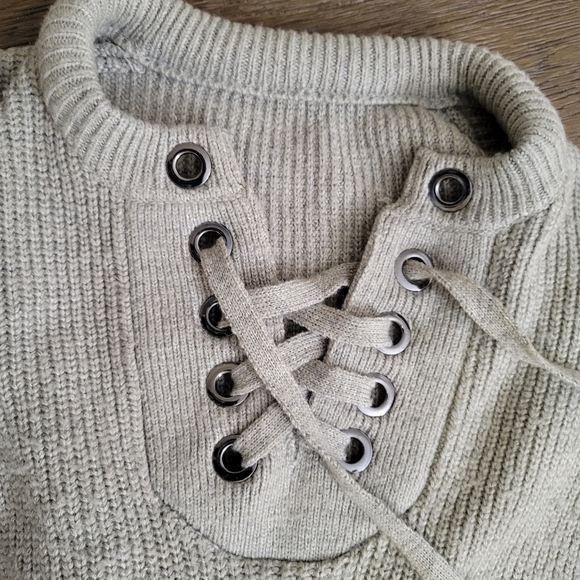 **SOLD** Isabel Marant Grey Charley Lace Up Sweater, Sz. 36 - Picture 15 of 16